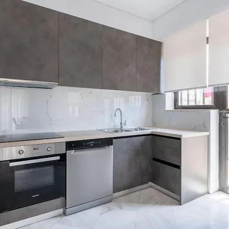 Homely 3br Getaway In Marousi By Upstreet Διαμέρισμα
